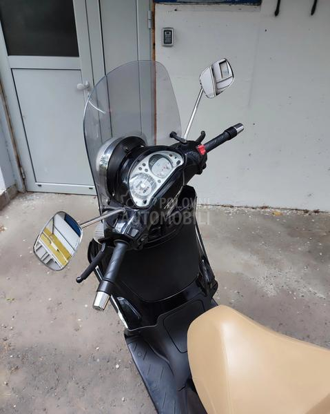 Piaggio Beverly