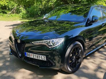 Alfa Romeo Stelvio VELOCE