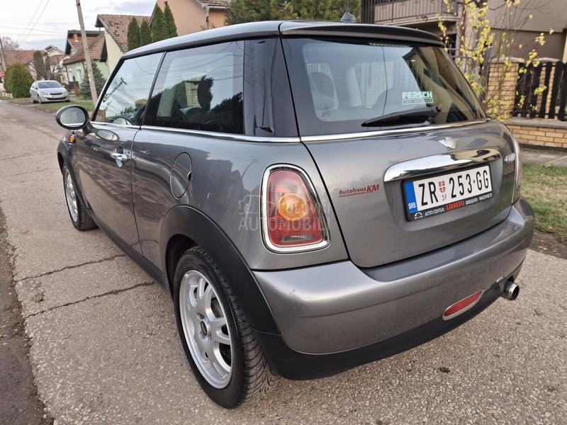 MINI Cooper 20011/10god.
