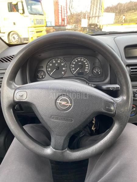 Opel Astra G 