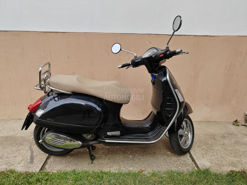 Piaggio Vespa gts 250ie