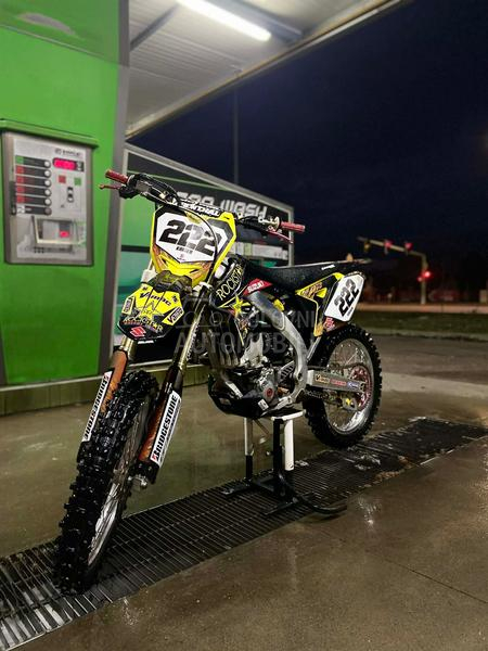 Suzuki RMZ 250
