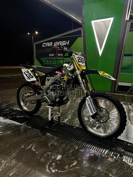 Suzuki RMZ 250