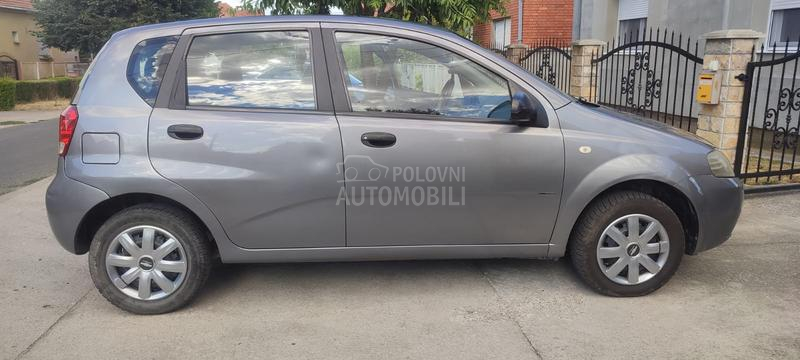 Chevrolet Aveo 