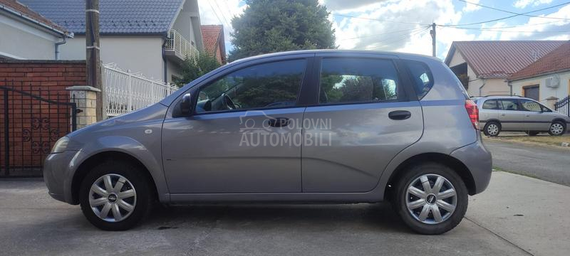Chevrolet Aveo 