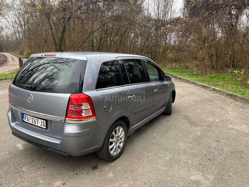 Opel Zafira 1.6