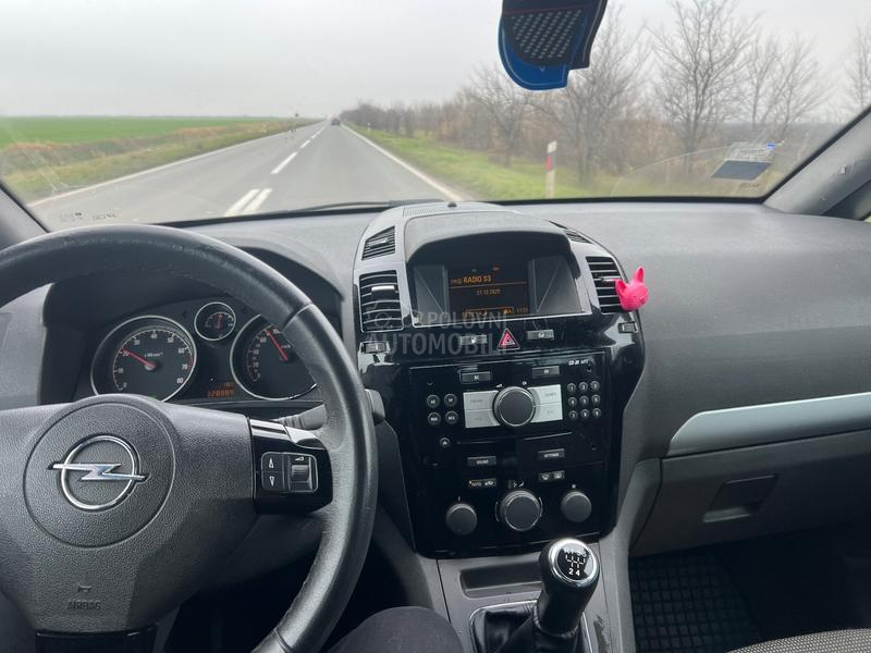 Opel Zafira 1.6