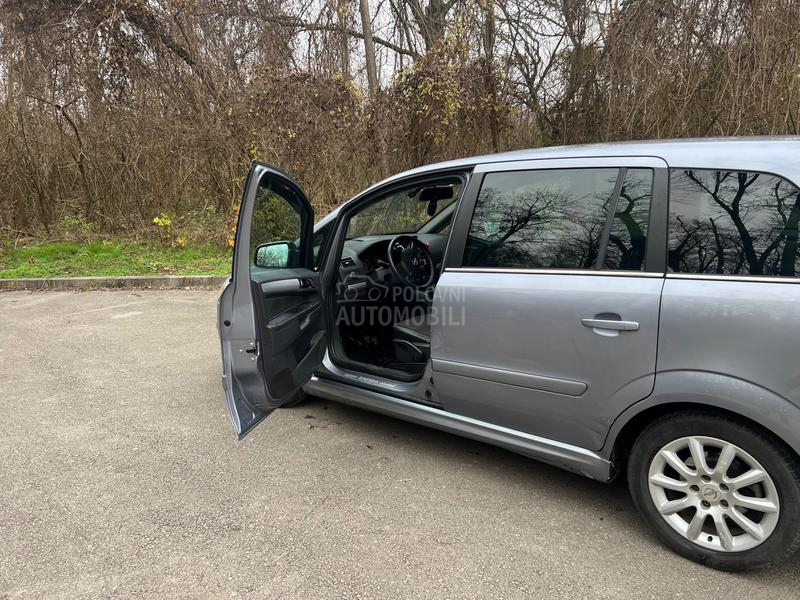 Opel Zafira 1.6