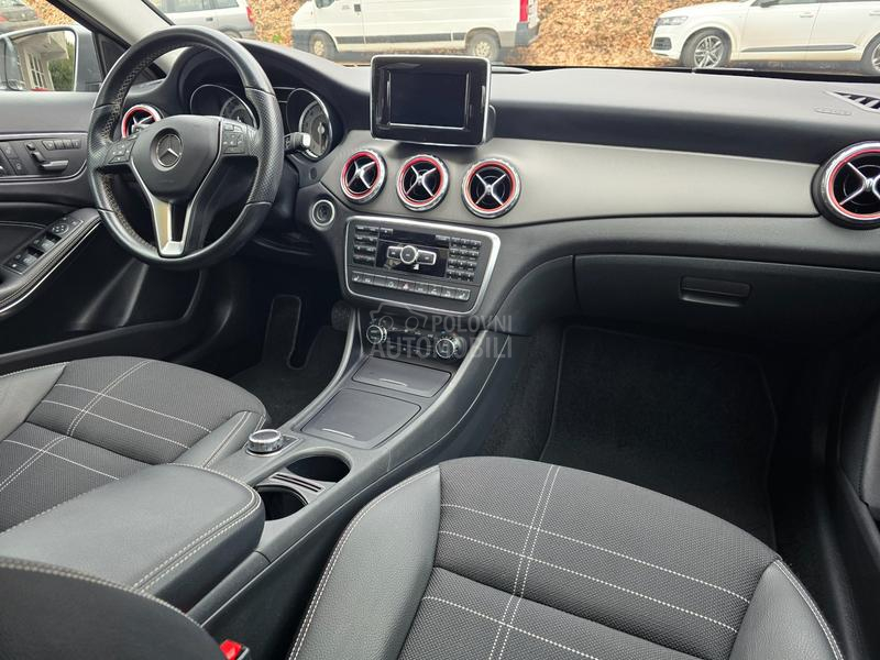 Mercedes Benz GLA 250 2.0 4-Matic CH 4x4