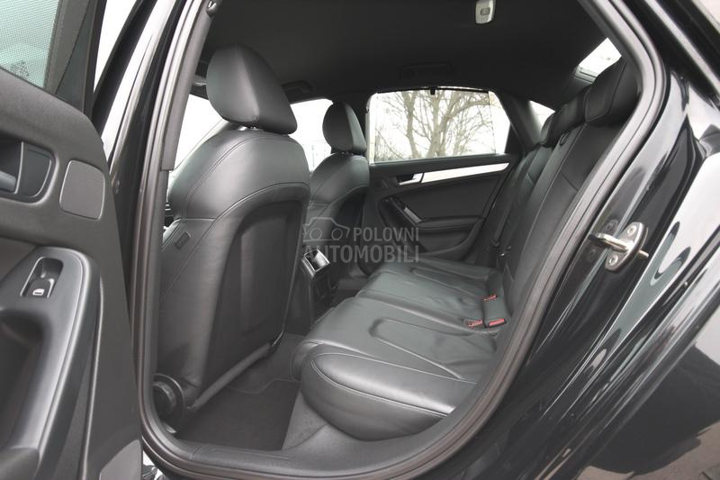 Audi A4 S LINE/18/LED