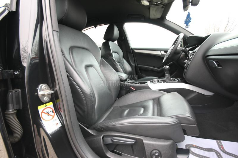 Audi A4 S LINE/18/LED