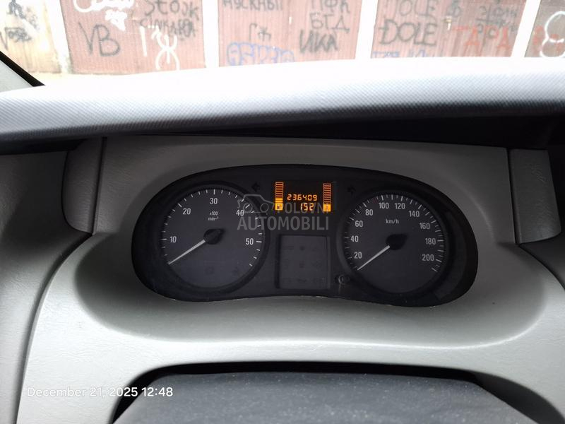 Opel Vivaro 2.0 o d ličan kamera