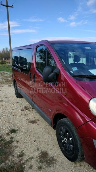 Opel Vivaro produženi