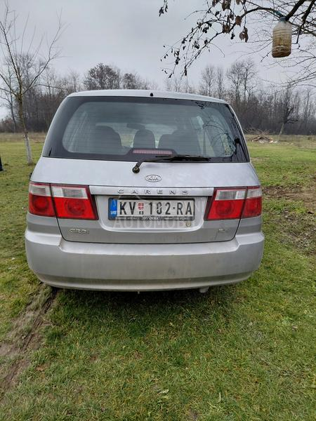 Kia Carens CRDI
