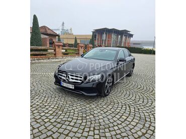Mercedes Benz E 220 9G-TRONIC