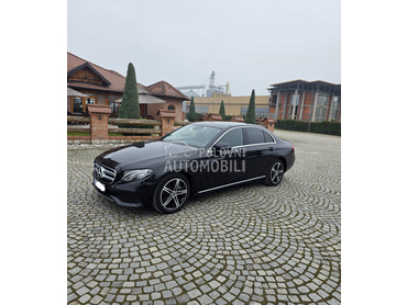 Mercedes Benz E 220 9G-TRONIC