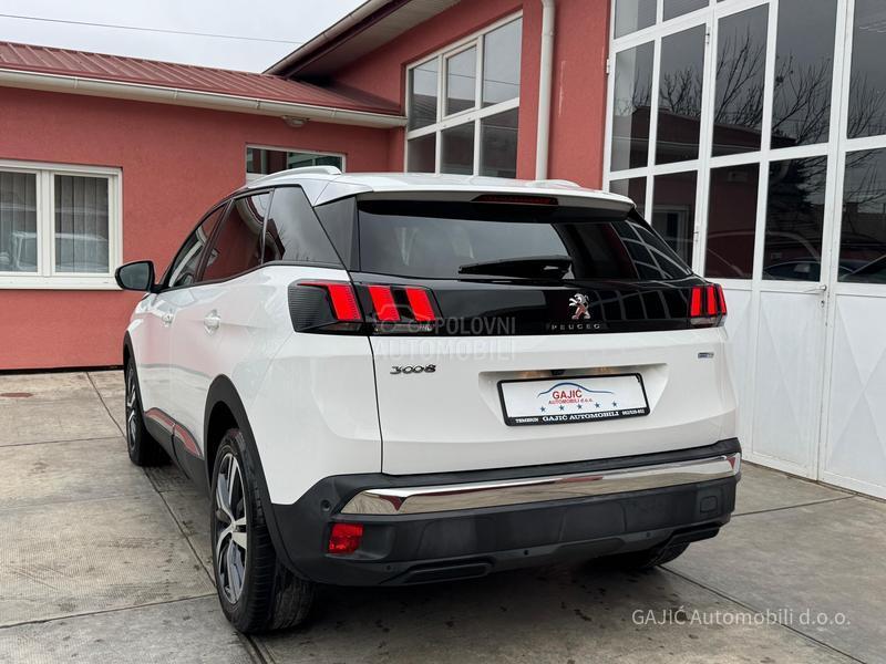 Peugeot 3008 ALLURE