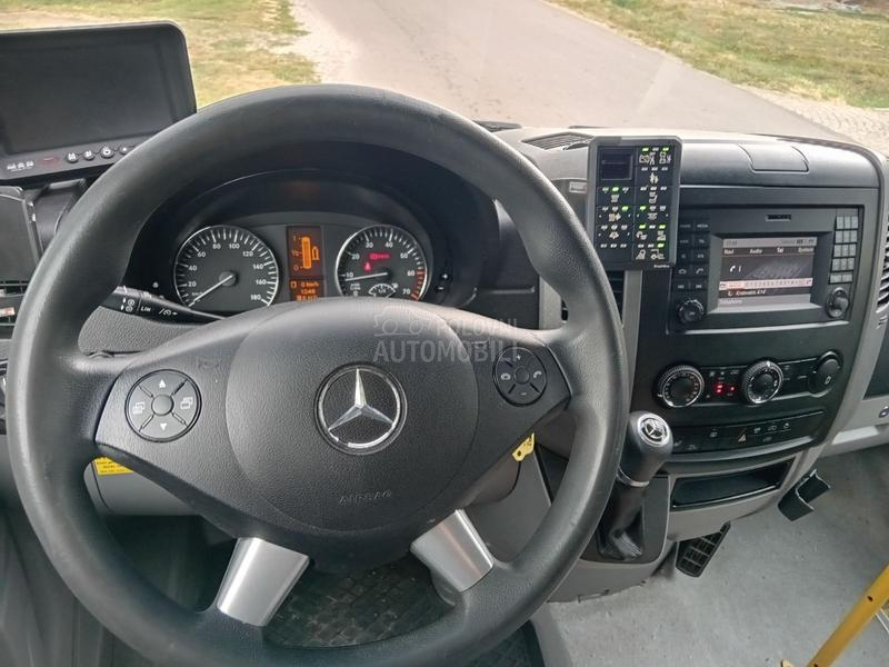 Mercedes Benz Sprinter 316 ngt