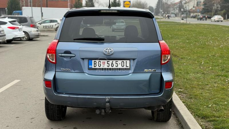 Toyota RAV 4 2.2 T.O.P PONUDA