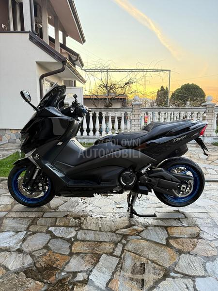 Yamaha T max
