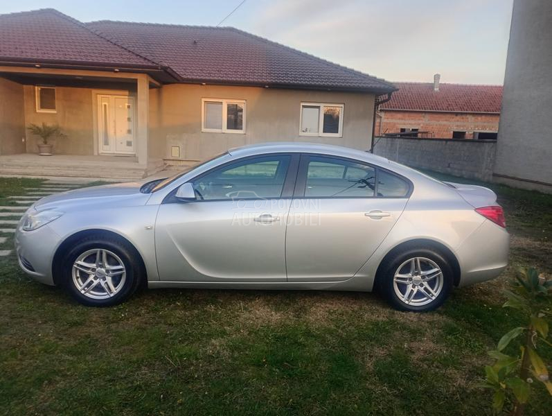Opel Insignia 