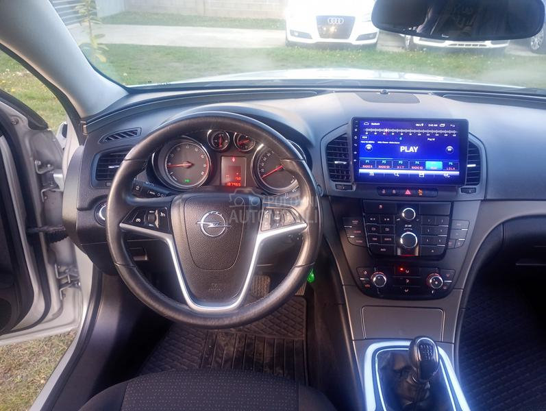 Opel Insignia 