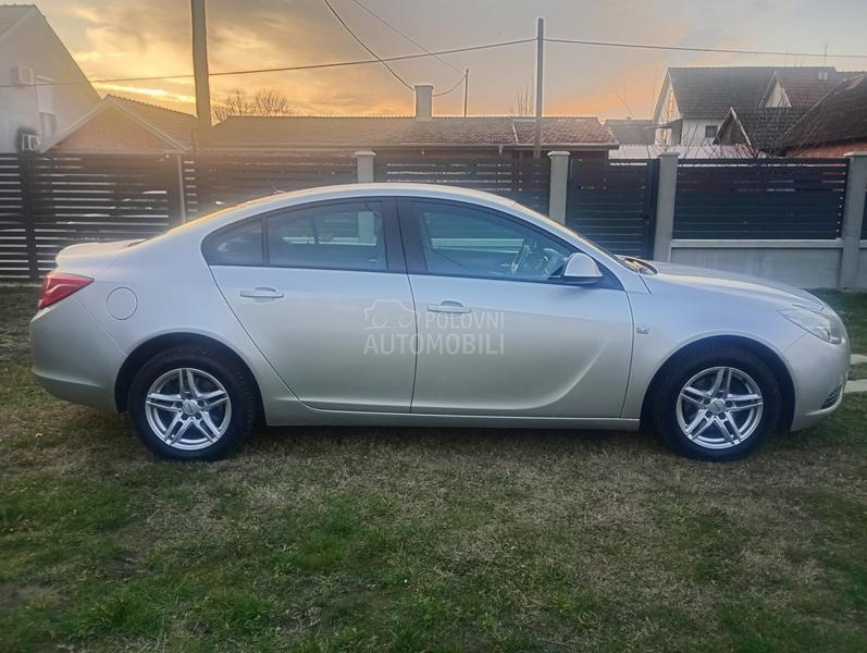 Opel Insignia 