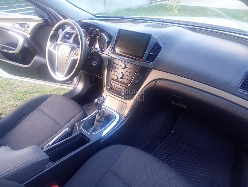 Opel Insignia 