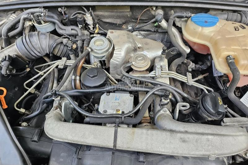 Kompjuter b7 2.5 tdi