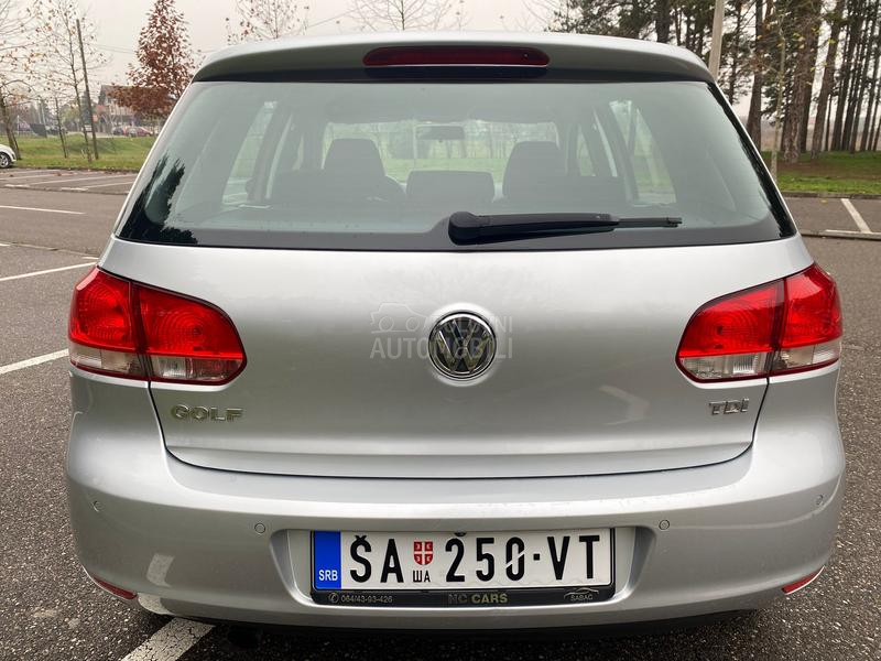 Volkswagen Golf 6 1.6 TDI
