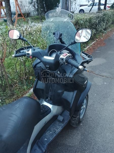 Piaggio MP3 LT 400 B kat