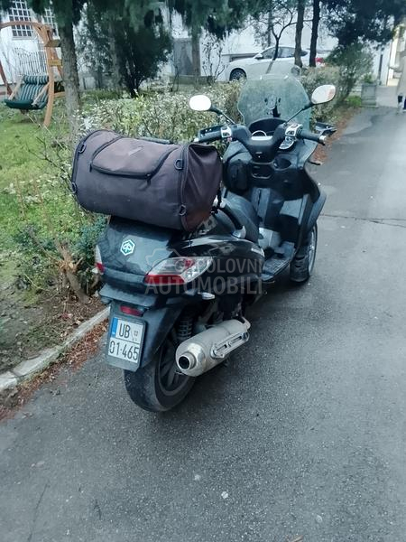 Piaggio MP3 LT 400 B kat