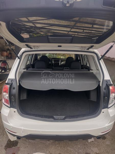 Subaru Forester 2.0 X