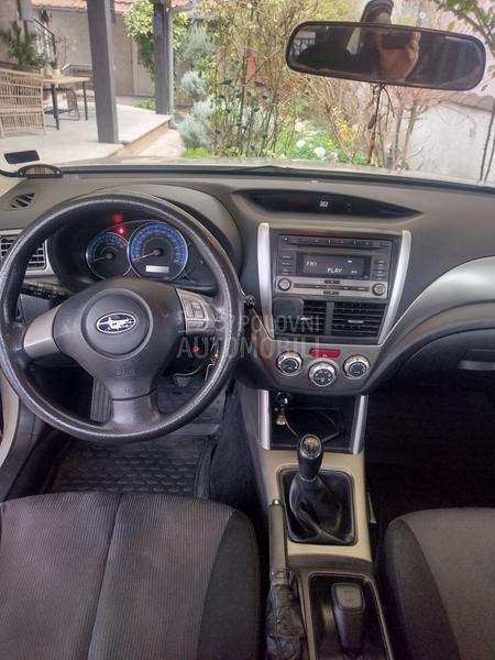 Subaru Forester 2.0 X