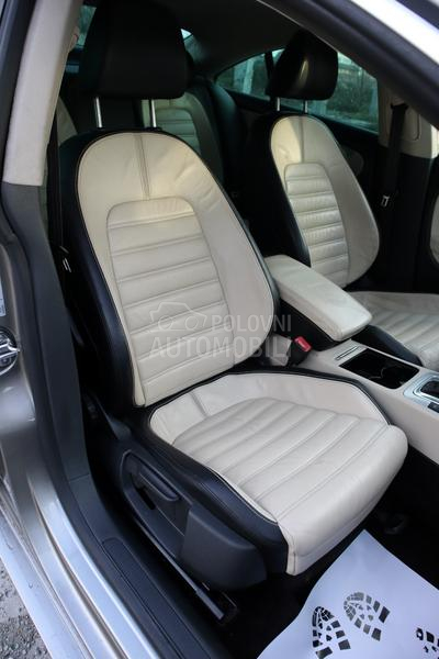 Volkswagen Passat CC 2.0 TDI DSG T.O.P