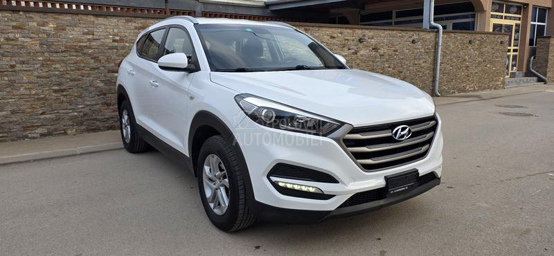 Hyundai Tucson 1.7 crdi Svajcarska