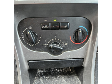 Komande klimatizacije za Peugeot 307