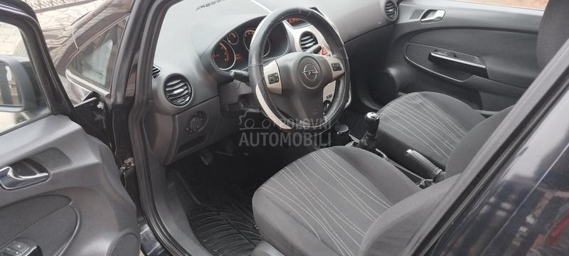 Opel Corsa D 1.2 benc