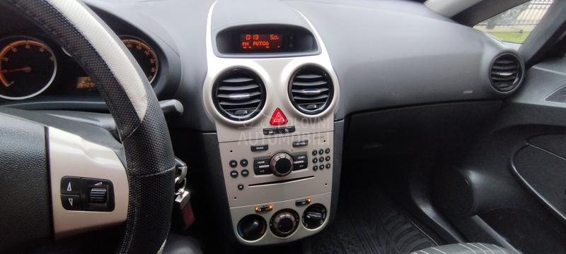 Opel Corsa D 1.2 benc