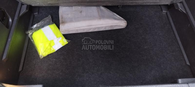 Opel Corsa D 1.2 benc