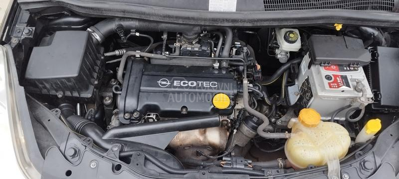 Opel Corsa D 1.2 benc