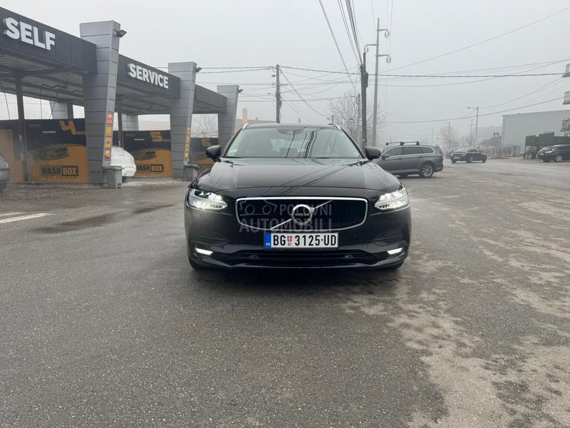 Volvo V90 