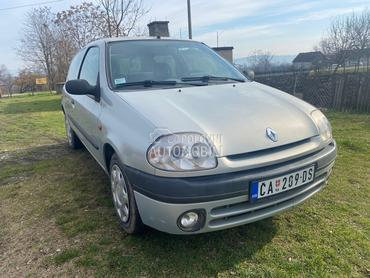 Renault Clio 