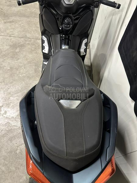 Yamaha X MAX300