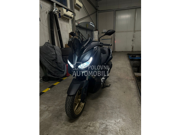 Yamaha X MAX300