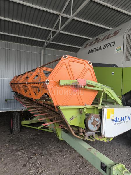 Claas Mega 370