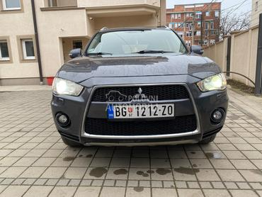 Mitsubishi Outlander 2.2 Di ful oprema