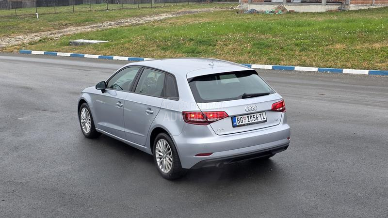 Audi A3 1.6TDI ATTRACTION