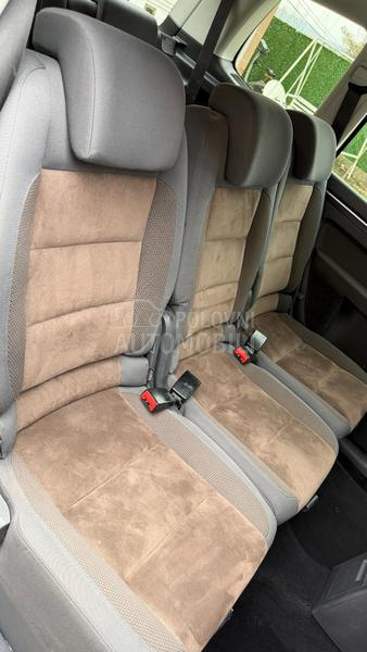 Volkswagen Touran 1.4 //HIGHLINE//CH