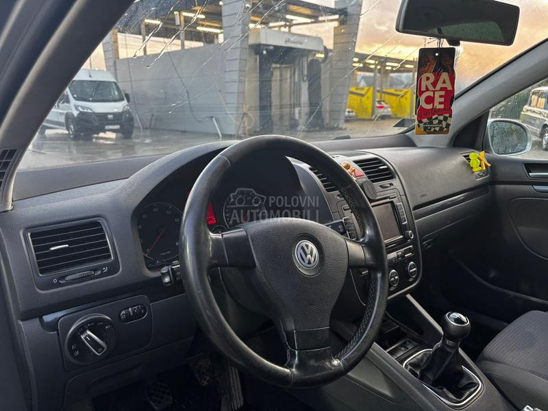 Volkswagen Golf 5 GT